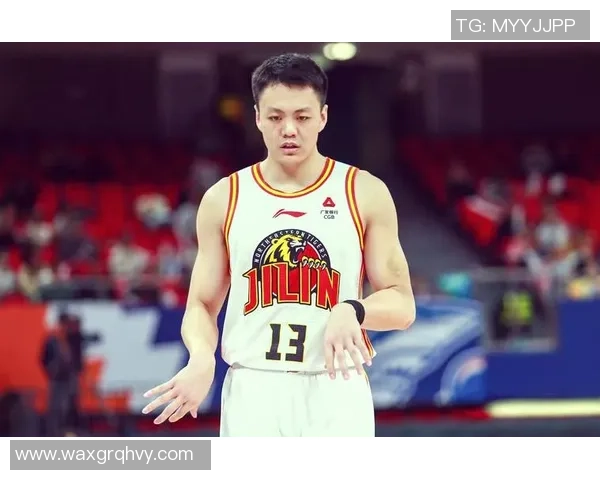 辽篮小将欧洲首秀表现平平仅得2分5犯离场期待未来更好表现